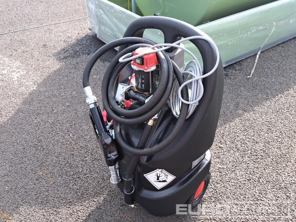 Unused Emiliana Serbatoi 55 Litre Diesel Caddy - Depolama tankı: fotoğraf 1 Unused Emiliana Serbatoi 55 Litre Diesel Caddy - Depolama tankı: fotoğraf 1