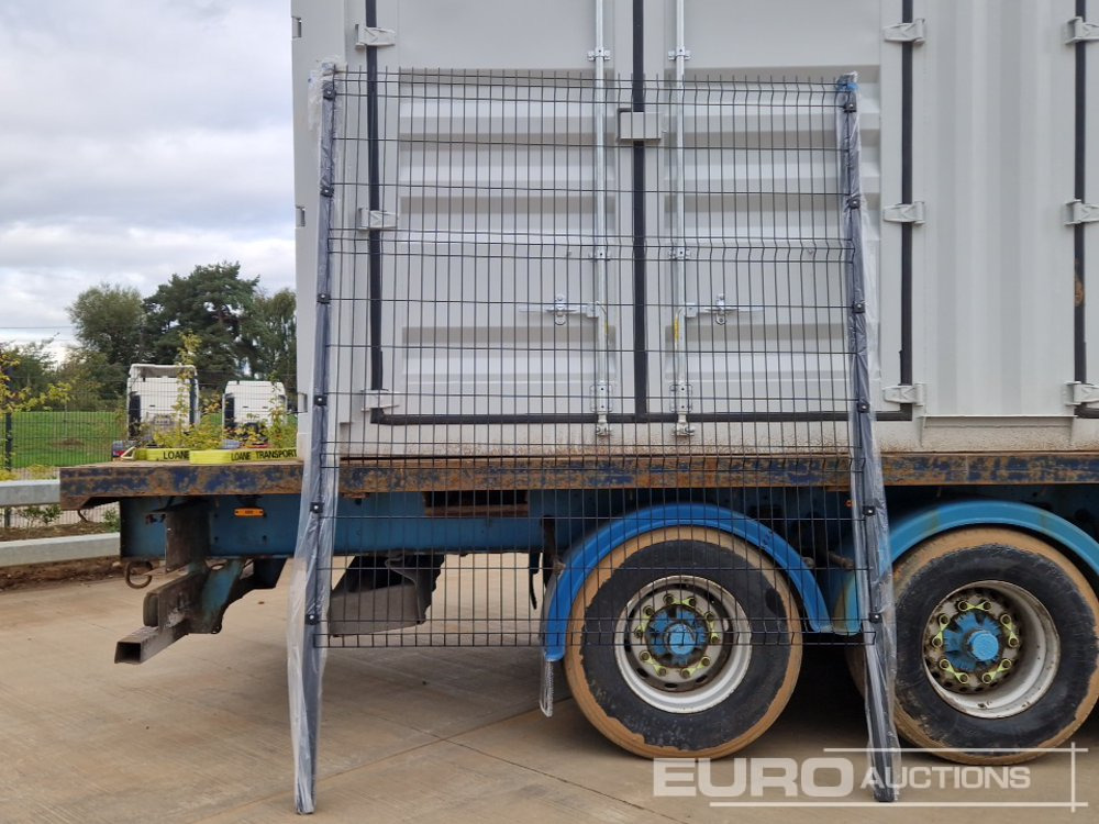 İnşaat ekipmanı Unused Galvanised & Powder Coated Heavy Duty (5mm) Wire Mesh Fencing, 25 x H2.4m x W2.2m Panels, 26 x 60mm x 60mm x3m Posts, with Fittings (Black): fotoğraf 20