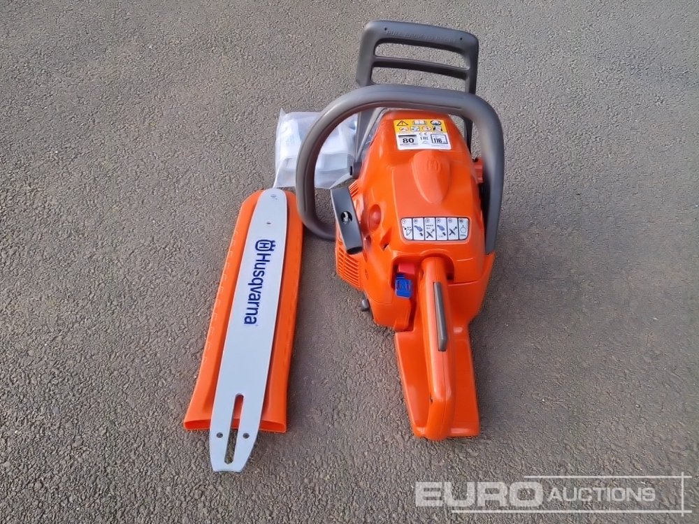 Unused Husqvarna 120 Mark II 14" Petrol Chain Saw - Garaj ekipman: fotoğraf 4 Unused Husqvarna 120 Mark II 14" Petrol Chain Saw - Garaj ekipman: fotoğraf 4