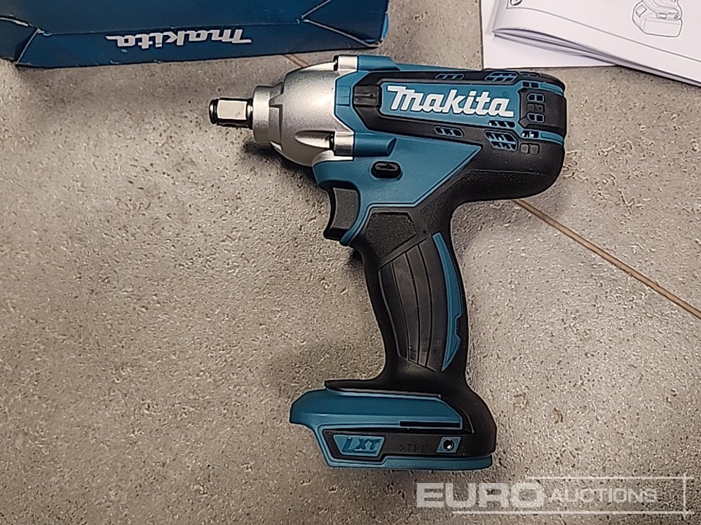 Unused Makita 18V 1/2" Li-Ion LXT Impact Wrench (Body Only) - İnşaat ekipmanı: fotoğraf 4 Unused Makita 18V 1/2" Li-Ion LXT Impact Wrench (Body Only) - İnşaat ekipmanı: fotoğraf 4