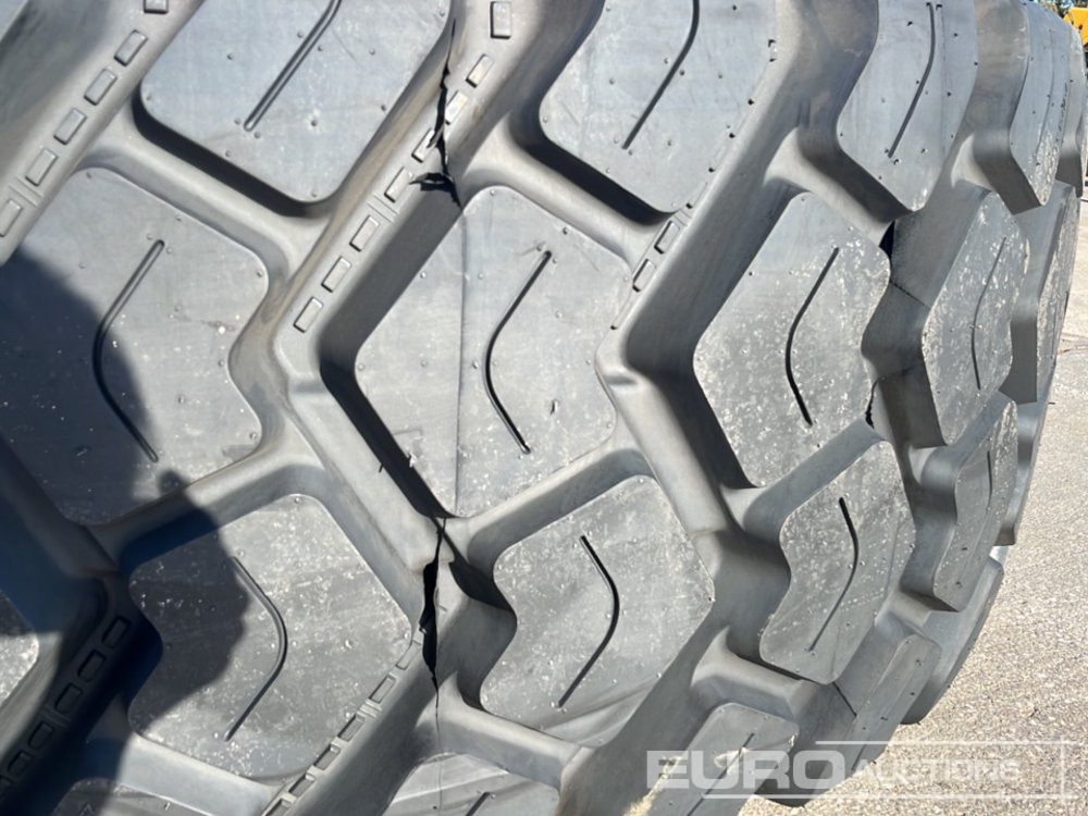 Unused Rockbuster 29.5R25 TL E-4 Tyre to suit Wheeled Loader/Dump Truck (2 of) - Lastik: fotoğraf 5 Unused Rockbuster 29.5R25 TL E-4 Tyre to suit Wheeled Loader/Dump Truck (2 of) - Lastik: fotoğraf 5