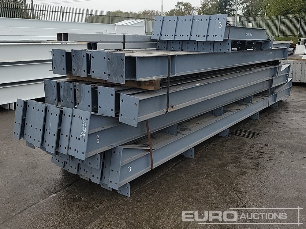 Unused Steel Frame Building 120’x40’x15’x5’ Cantilever Cattle Shed. 8no 15’ Bays. 12’5° Roof Pitch. Purlin Cleats Spaced To Accept Fibre Cement Or Steel Roof Sheets. 18no Columns 203x133x25kg 18no Raf - Konut konteyneri: fotoğraf 5 Unused Steel Frame Building 120’x40’x15’x5’ Cantilever Cattle Shed. 8no 15’ Bays. 12’5° Roof Pitch. Purlin Cleats Spaced To Accept Fibre Cement Or Steel Roof Sheets. 18no Columns 203x133x25kg 18no Raf - Konut konteyneri: fotoğraf 5