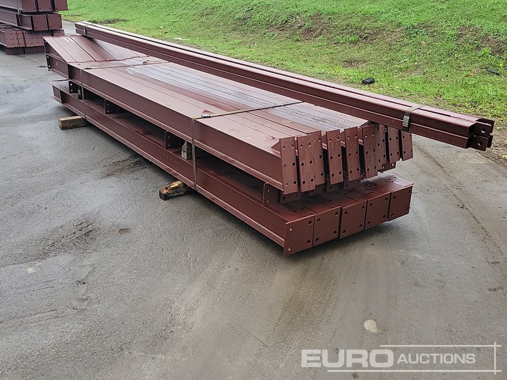 Unused Steel Frame Building 60’x30’x15’. 4no 15’ Bays. 12.5° Roof Pitch. Purlin Cleats Spaced To Accept Fibre Cement Or Steel Roof Sheets. 10no Columns 178x102x19kg 10no Rafters 178x102x19kg 2no Roof - Konut konteyneri: fotoğraf 3 Unused Steel Frame Building 60’x30’x15’. 4no 15’ Bays. 12.5° Roof Pitch. Purlin Cleats Spaced To Accept Fibre Cement Or Steel Roof Sheets. 10no Columns 178x102x19kg 10no Rafters 178x102x19kg 2no Roof - Konut konteyneri: fotoğraf 3