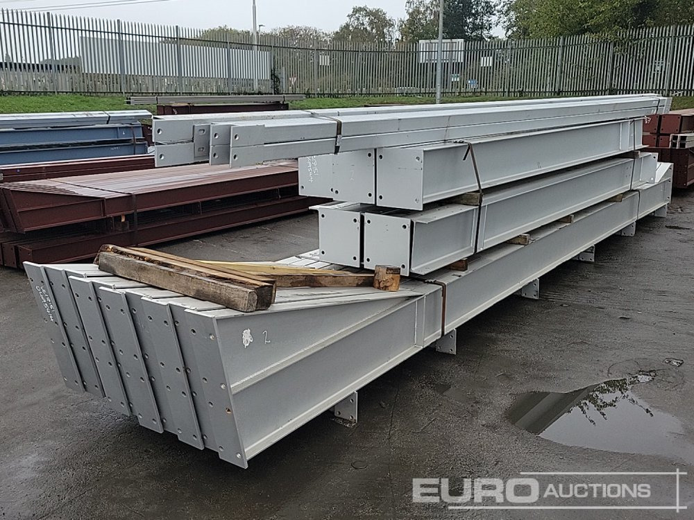 Unused Steel Frame Building 80’x50’x15’6”. 4no 20’ Bays. 12.5° Roof Pitch. Purlin Cleats Spaced To Accept Fibre Cement or Steel Roof Sheets 10no Columns 305x165x40kg 10no Rafters 305x102x28kg 4no Roof - Konut konteyneri: fotoğraf 1 Unused Steel Frame Building 80’x50’x15’6”. 4no 20’ Bays. 12.5° Roof Pitch. Purlin Cleats Spaced To Accept Fibre Cement or Steel Roof Sheets 10no Columns 305x165x40kg 10no Rafters 305x102x28kg 4no Roof - Konut konteyneri: fotoğraf 1