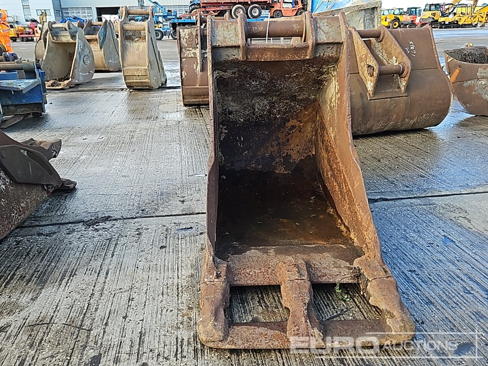 Volvo 24" Scoop Bucket 65mm Pin to suit 13 Ton Excavator - Kova: fotoğraf 4 Volvo 24" Scoop Bucket 65mm Pin to suit 13 Ton Excavator - Kova: fotoğraf 4