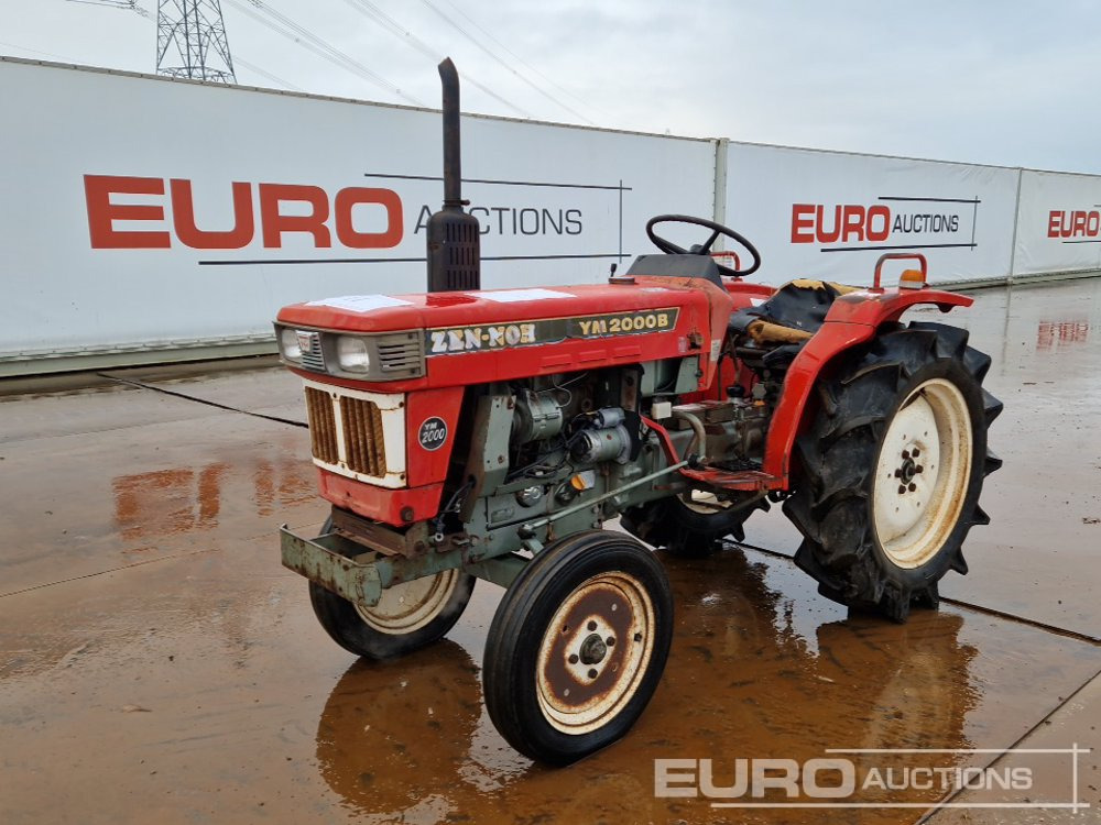 Yanmar YM2000 - Küçük traktör: fotoğraf 1 Yanmar YM2000 - Küçük traktör: fotoğraf 1