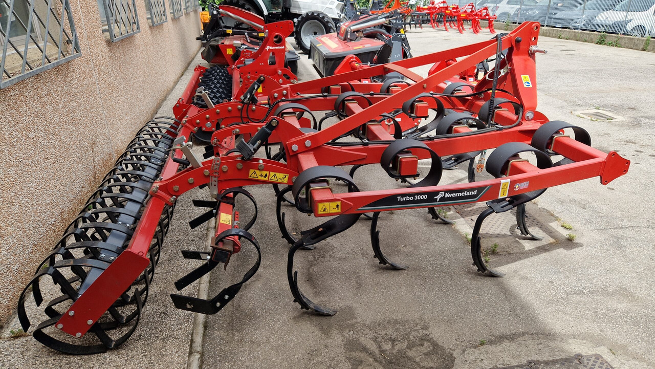 Coltivatore Kverneland Turbo 3000 - Kültivatör: fotoğraf 1 Coltivatore Kverneland Turbo 3000 - Kültivatör: fotoğraf 1
