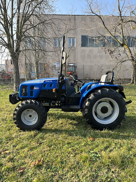 Trattore nuovo BCS VIVID DTC 35 RS - Küçük traktör: fotoğraf 3 Trattore nuovo BCS VIVID DTC 35 RS - Küçük traktör: fotoğraf 3