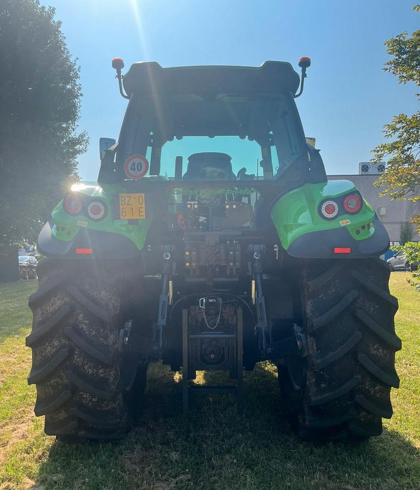 Trattore usato Deutz-Fahr Agrotron 6160.4 Rc-Shift - Traktör: fotoğraf 5 Trattore usato Deutz-Fahr Agrotron 6160.4 Rc-Shift - Traktör: fotoğraf 5
