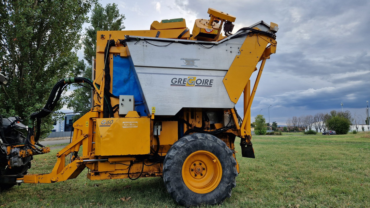 Vendemmiatrice usata Grégoire G60I - Üzüm hasat makinası: fotoğraf 3 Vendemmiatrice usata Grégoire G60I - Üzüm hasat makinası: fotoğraf 3