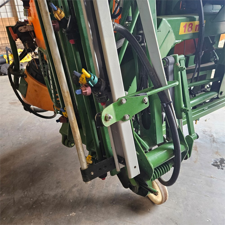 Amazone UF1200 finansal kiralama Amazone UF1200: fotoğraf 19 Amazone UF1200 finansal kiralama Amazone UF1200: fotoğraf 19