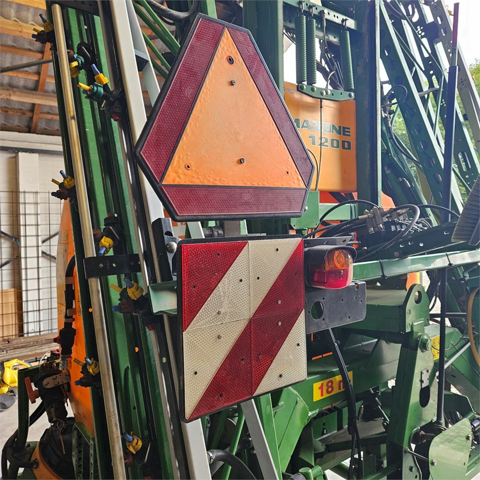 Amazone UF1200 finansal kiralama Amazone UF1200: fotoğraf 18 Amazone UF1200 finansal kiralama Amazone UF1200: fotoğraf 18