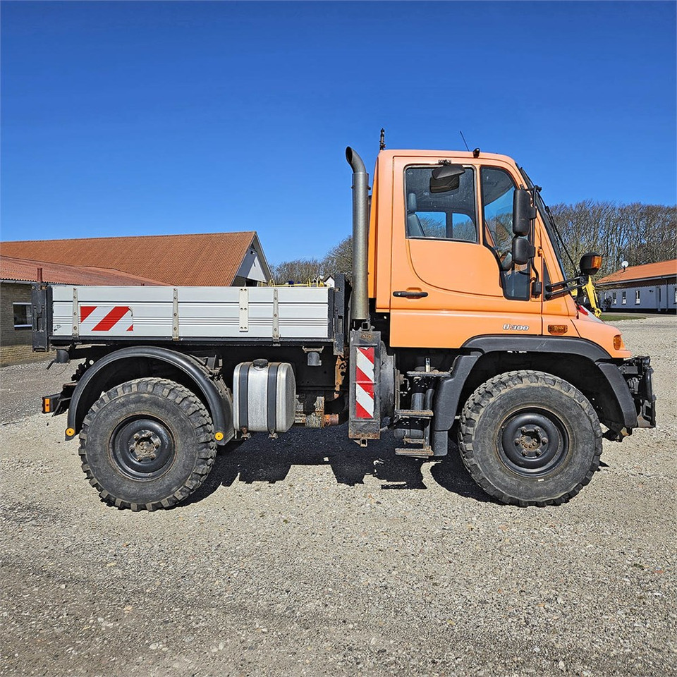 Mercedes U300 - Atık toplama taşıt/ Özel amaçlı taşıt: fotoğraf 2 Mercedes U300 - Atık toplama taşıt/ Özel amaçlı taşıt: fotoğraf 2