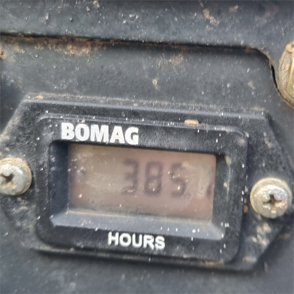 Bomag SPR 50/55 D - Titreşimli kompaktör: fotoğraf 4 Bomag SPR 50/55 D - Titreşimli kompaktör: fotoğraf 4