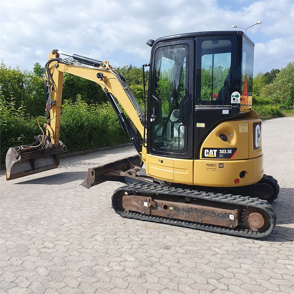 Caterpillar 303.5 E CR - Mini ekskavatör: fotoğraf 1 Caterpillar 303.5 E CR - Mini ekskavatör: fotoğraf 1