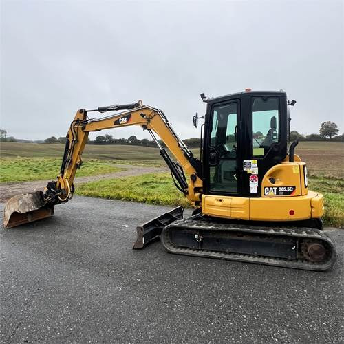 Caterpillar 305.5E 2 CR - Mini ekskavatör: fotoğraf 2 Caterpillar 305.5E 2 CR - Mini ekskavatör: fotoğraf 2