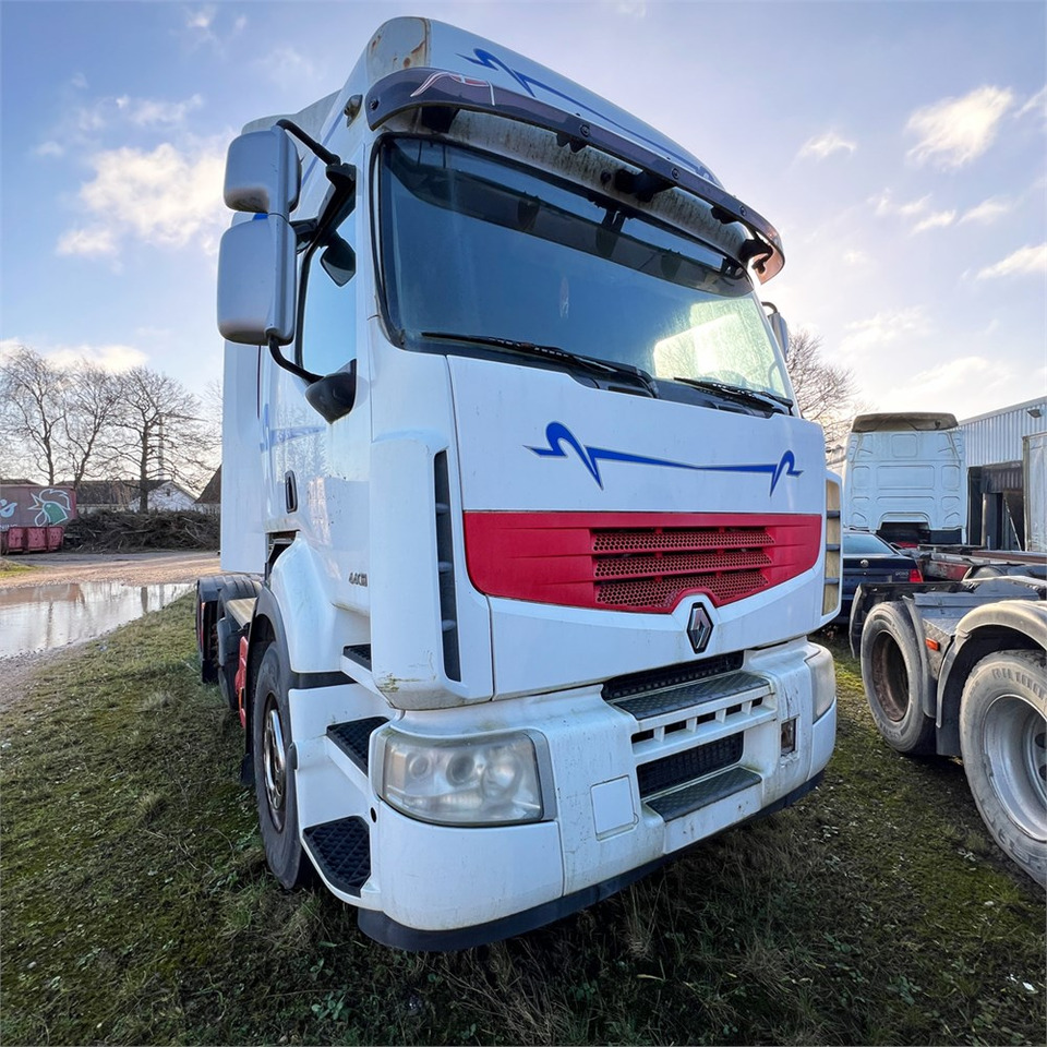 Renault 440 DXI Gigant - Çekici: fotoğraf 3 Renault 440 DXI Gigant - Çekici: fotoğraf 3