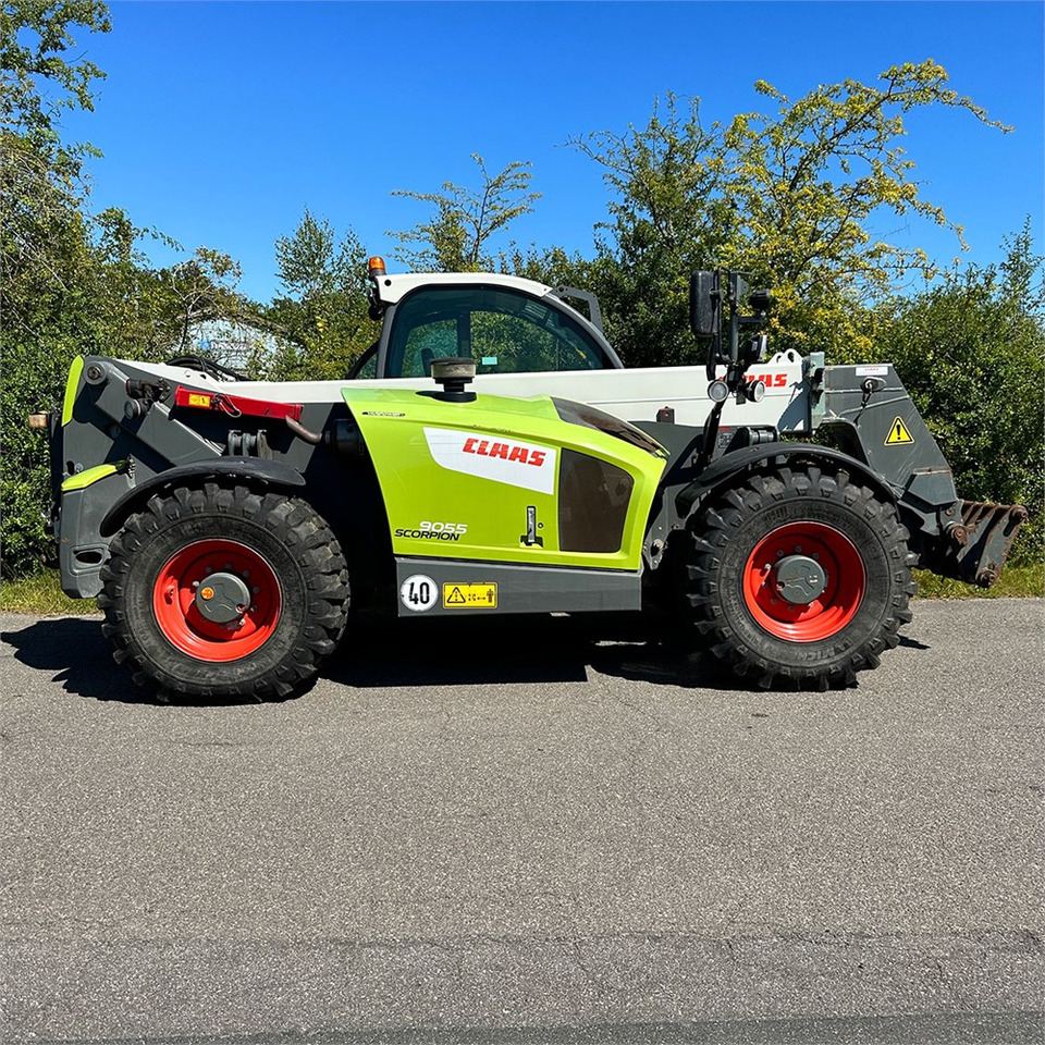 Claas 9055 Scorpion VP+ Agro - Teleskopik yükleyici: fotoğraf 4 Claas 9055 Scorpion VP+ Agro - Teleskopik yükleyici: fotoğraf 4