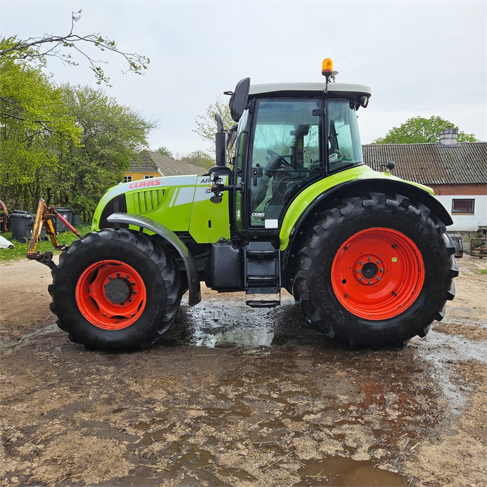 Claas Arion 640 - Traktör: fotoğraf 2 Claas Arion 640 - Traktör: fotoğraf 2