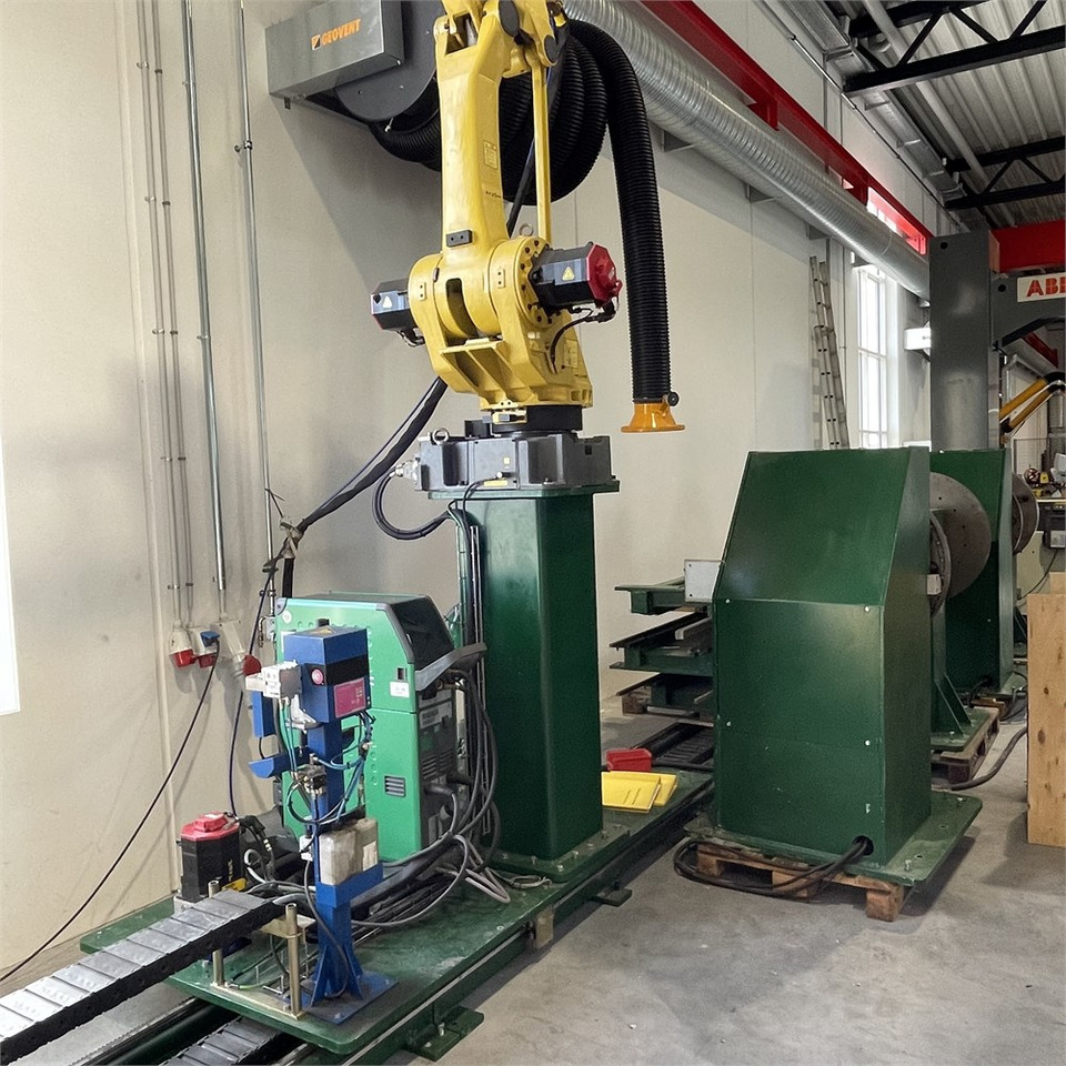 Fanuc Robot S-500 iB - Kaynak ekipmanları: fotoğraf 5 Fanuc Robot S-500 iB - Kaynak ekipmanları: fotoğraf 5