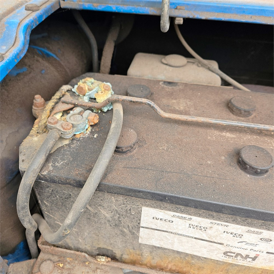 Traktör Ford 4610: fotoğraf 45