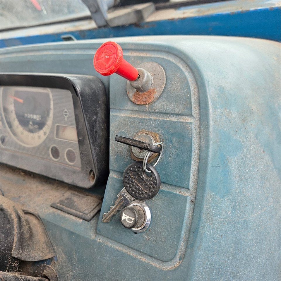 Traktör Ford 4610: fotoğraf 19