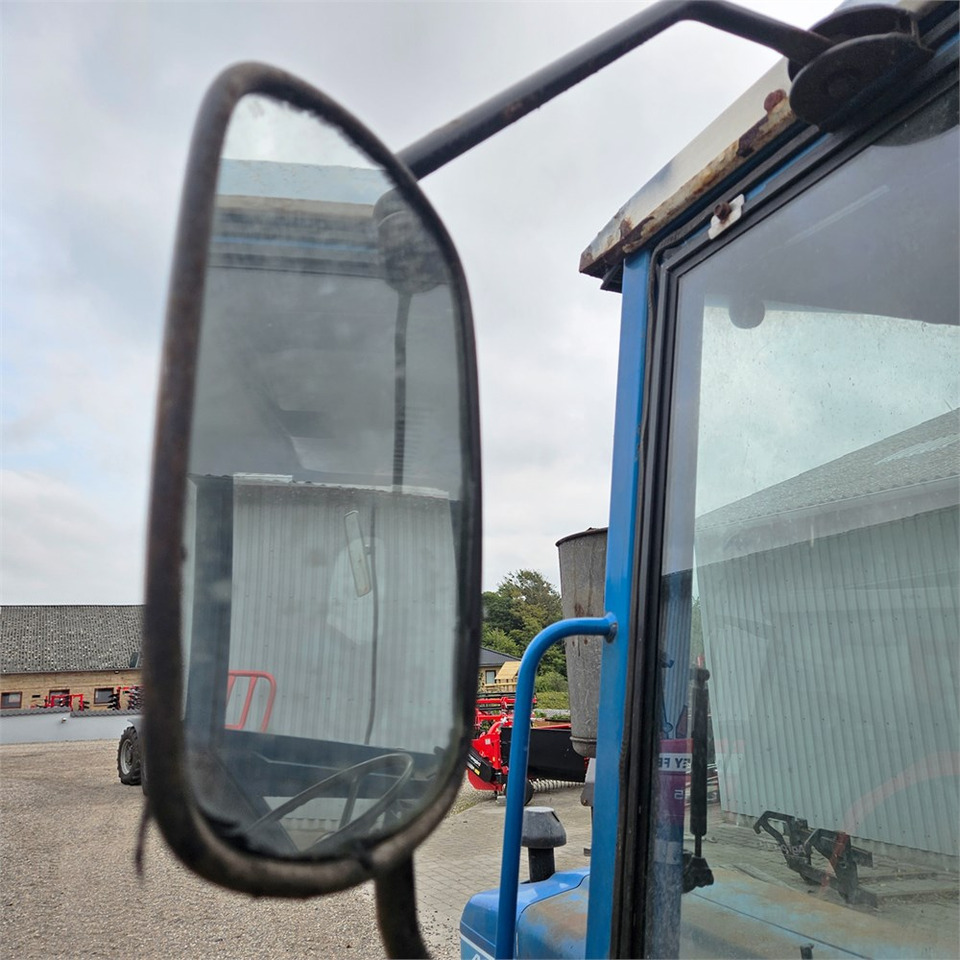 Traktör Ford 4610: fotoğraf 32