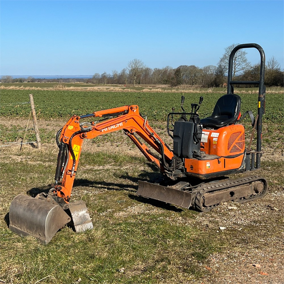 Hitachi ZX10U-2 - Mini ekskavatör: fotoğraf 3 Hitachi ZX10U-2 - Mini ekskavatör: fotoğraf 3