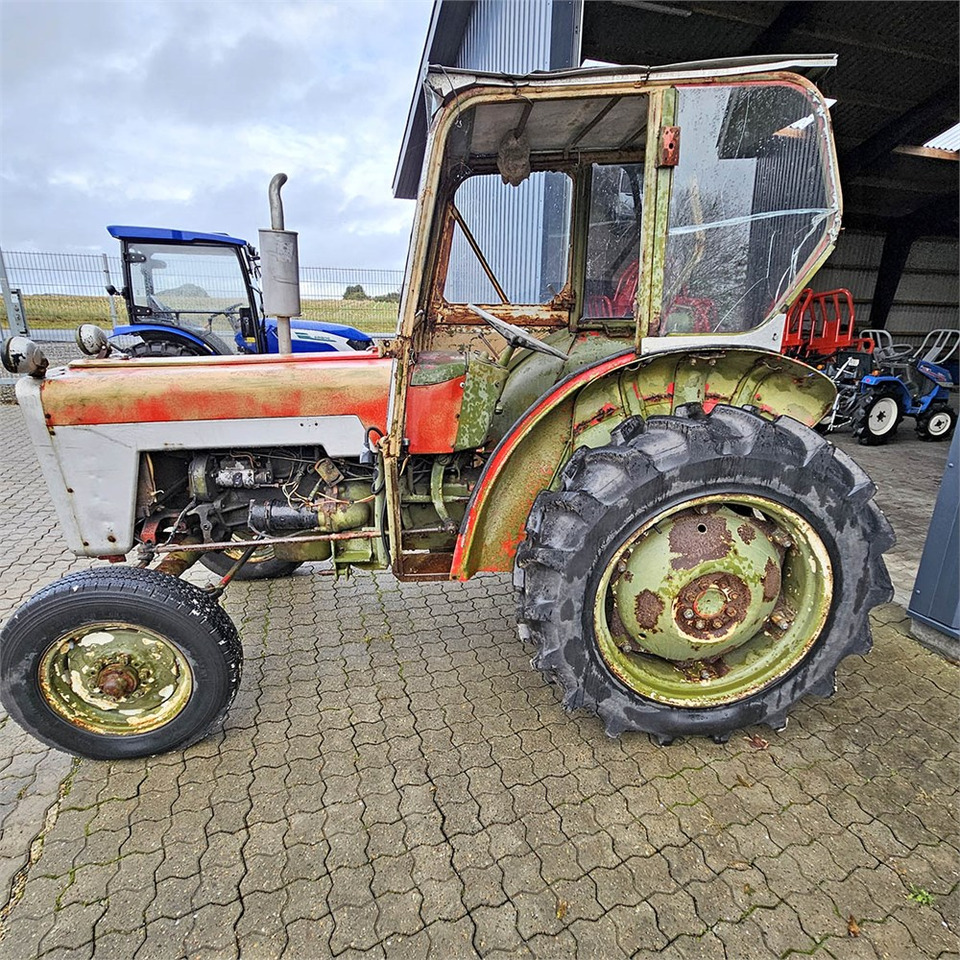 IH 276 - Traktör: fotoğraf 3 IH 276 - Traktör: fotoğraf 3