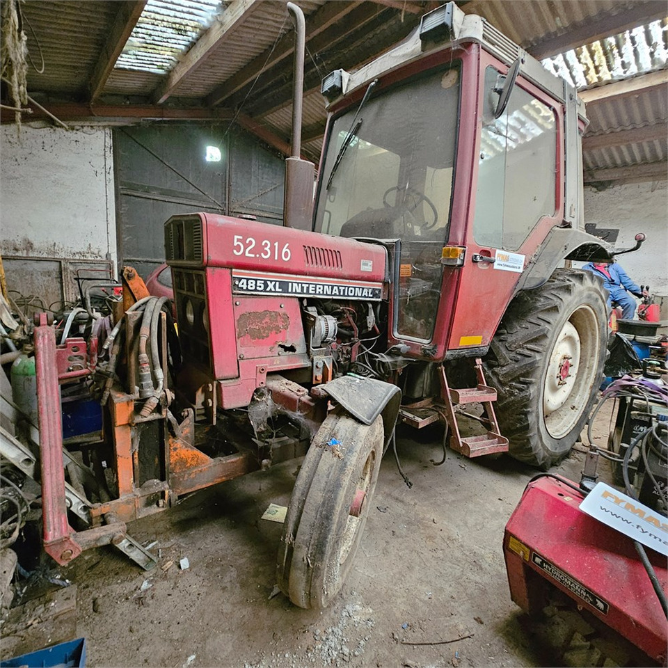 IH 485 XL - Traktör: fotoğraf 1 IH 485 XL - Traktör: fotoğraf 1