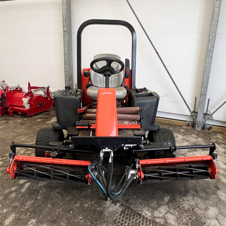 Jacobsen AR3 - Çim biçme makinesi: fotoğraf 2 Jacobsen AR3 - Çim biçme makinesi: fotoğraf 2