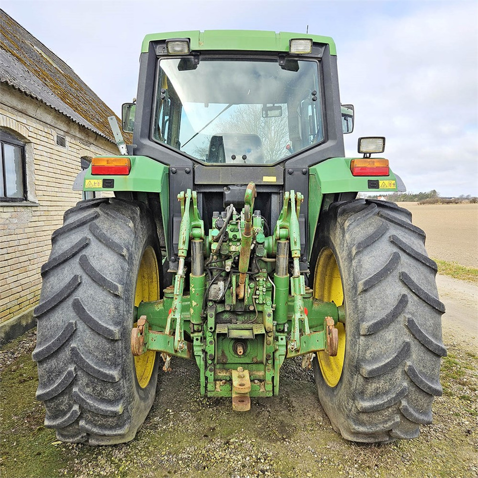 John Deere 6900 - Traktör: fotoğraf 5 John Deere 6900 - Traktör: fotoğraf 5