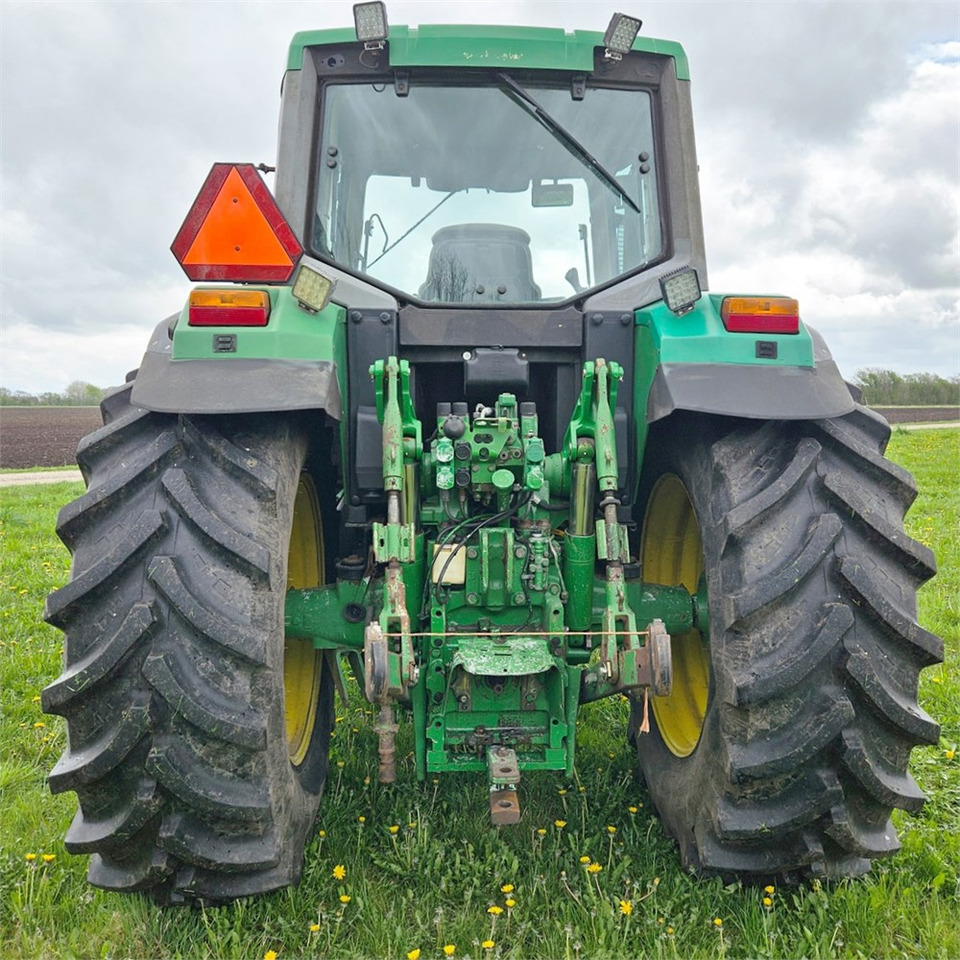 John Deere 6910 - Traktör: fotoğraf 4 John Deere 6910 - Traktör: fotoğraf 4