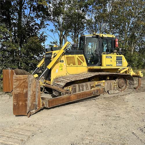 Komatsu D65 PXI-18 - Buldozer: fotoğraf 2 Komatsu D65 PXI-18 - Buldozer: fotoğraf 2