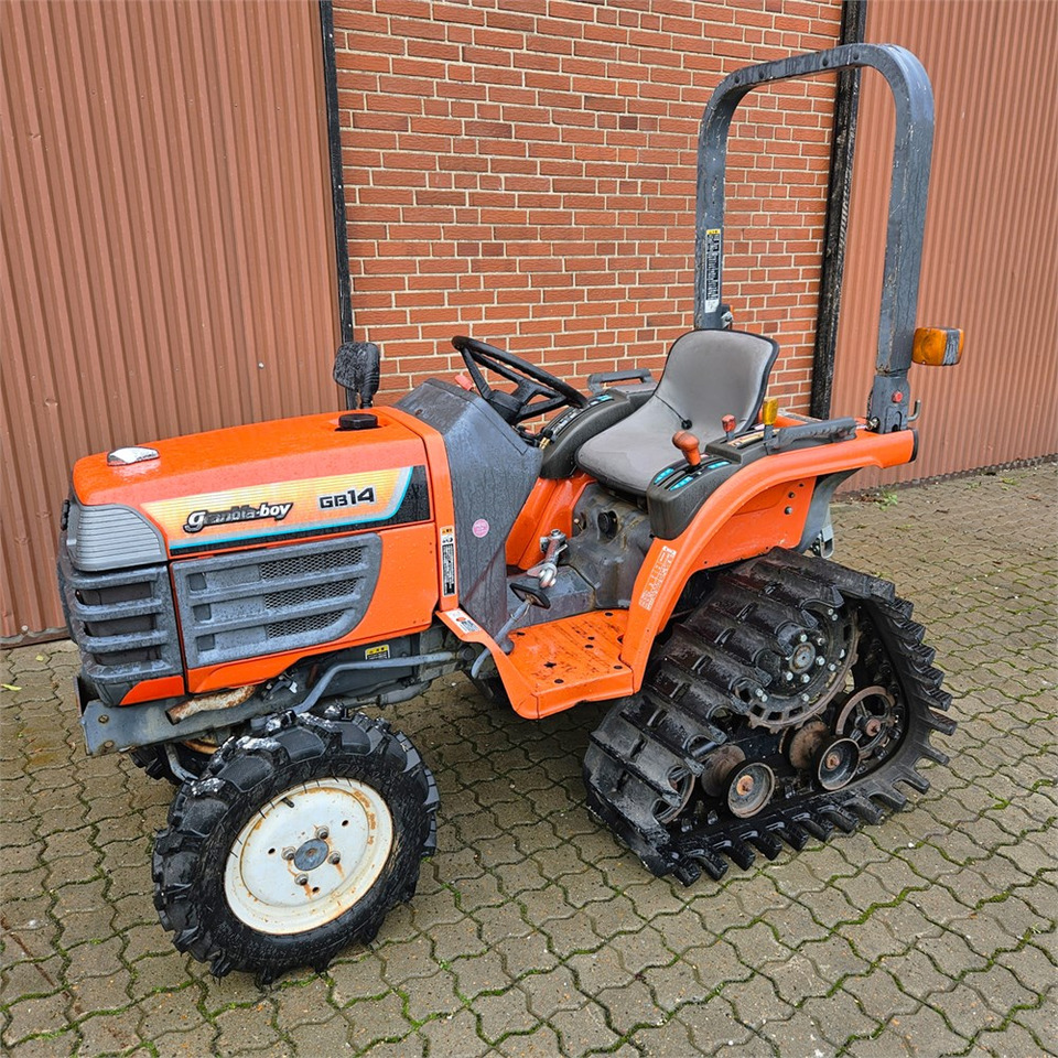 Kubota GB14D - Traktör: fotoğraf 1 Kubota GB14D - Traktör: fotoğraf 1