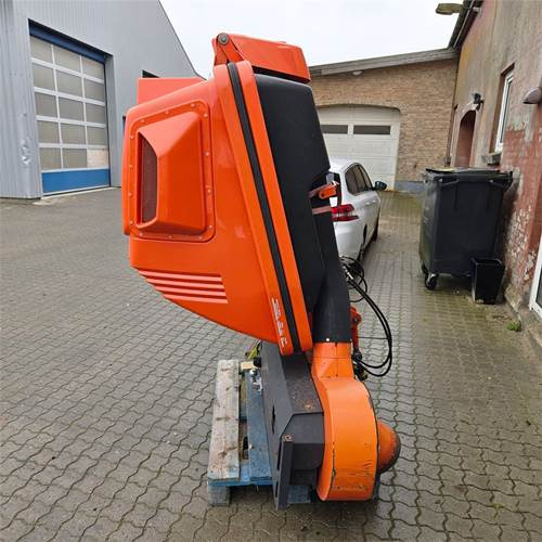 Kubota Græsopsamler - Bahçe makinesi: fotoğraf 5 Kubota Græsopsamler - Bahçe makinesi: fotoğraf 5