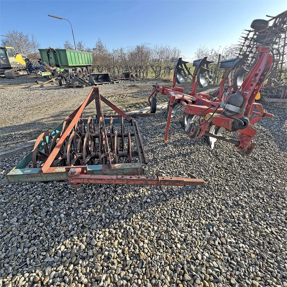 Kuhn Master 120 - Pulluk: fotoğraf 2 Kuhn Master 120 - Pulluk: fotoğraf 2