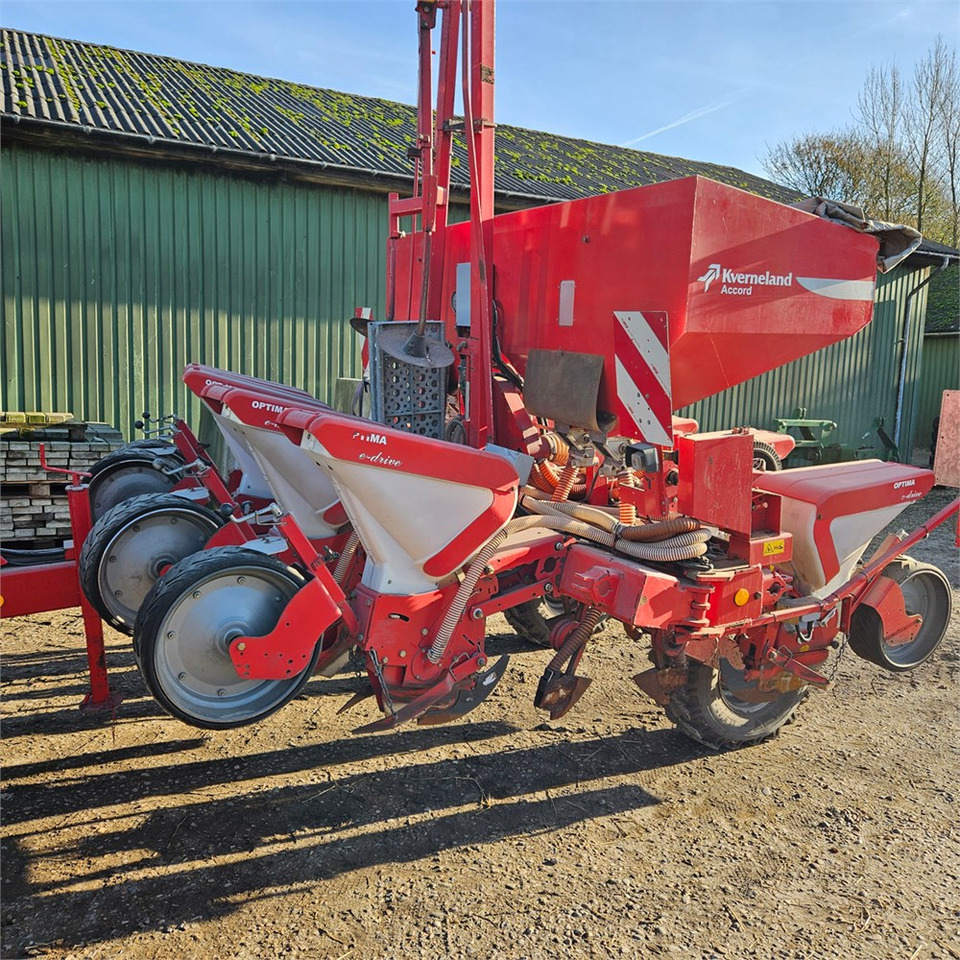 Kverneland Optima E-drive 8 - Mibzer: fotoğraf 4 Kverneland Optima E-drive 8 - Mibzer: fotoğraf 4