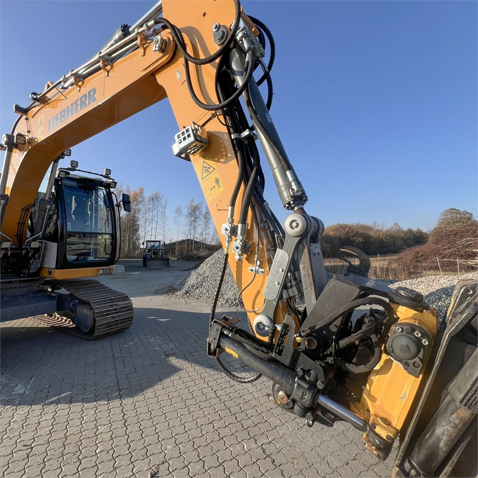 Paletli ekskavatör Liebherr R914 Compact S: fotoğraf 14