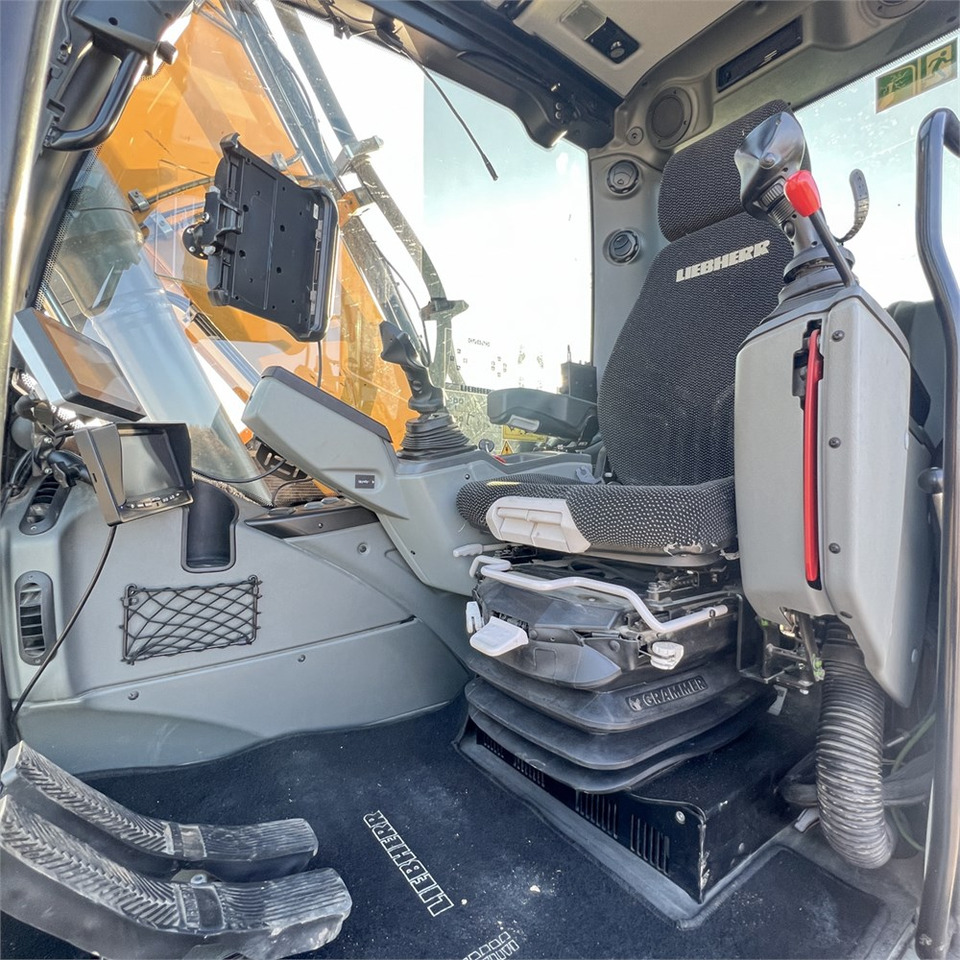 Paletli ekskavatör Liebherr R914 Compact S: fotoğraf 18