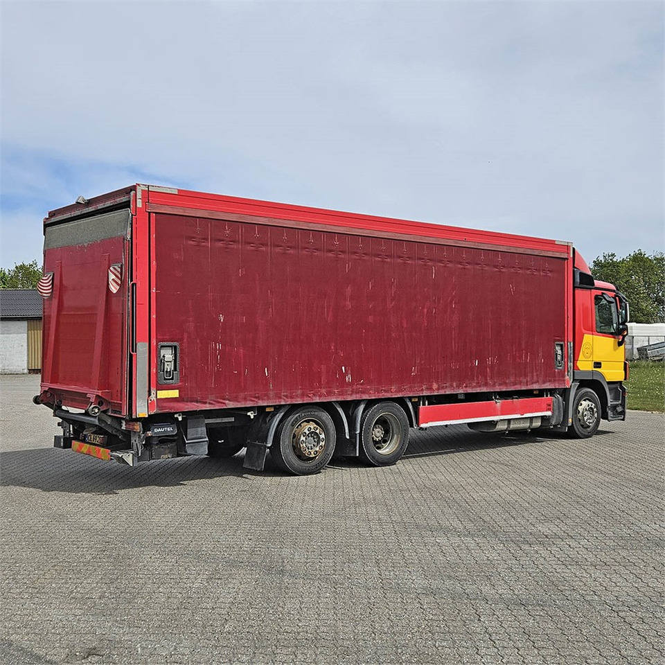 Mercedes Actros 2541 - Kapalı kasa kamyon: fotoğraf 5 Mercedes Actros 2541 - Kapalı kasa kamyon: fotoğraf 5