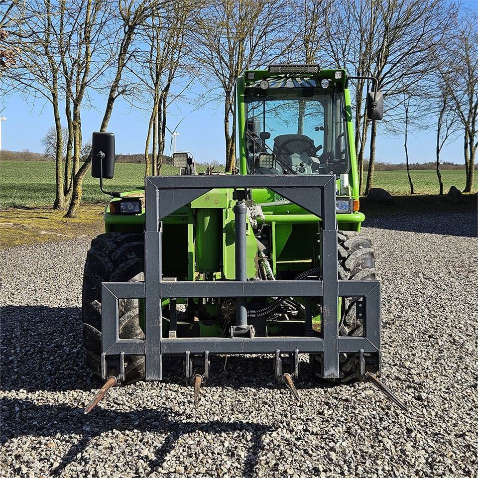 Merlo TURBO FARMER P40.7CS - Teleskopik yükleyici: fotoğraf 4 Merlo TURBO FARMER P40.7CS - Teleskopik yükleyici: fotoğraf 4
