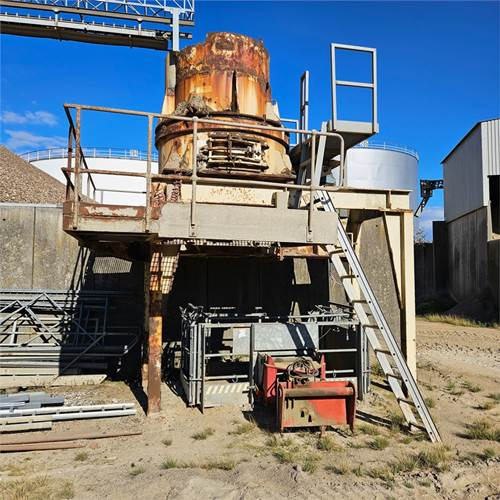 Metso B7100 - Konik kırıcı: fotoğraf 1 Metso B7100 - Konik kırıcı: fotoğraf 1