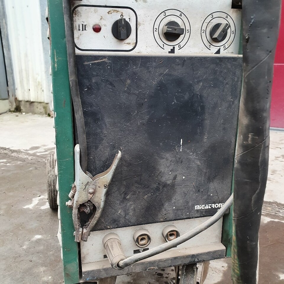 Migatronic CTU 3000 - Kaynak ekipmanları: fotoğraf 5 Migatronic CTU 3000 - Kaynak ekipmanları: fotoğraf 5