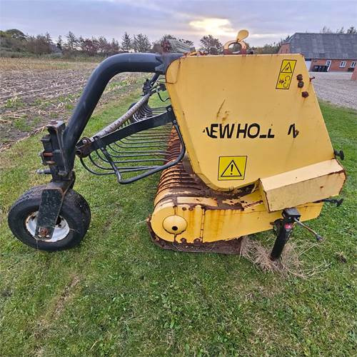 New Holland FX40 - Hasat makinesi: fotoğraf 3 New Holland FX40 - Hasat makinesi: fotoğraf 3