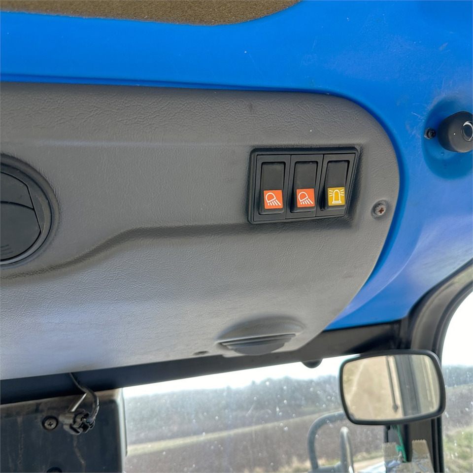 New Holland TC27D finansal kiralama New Holland TC27D: fotoğraf 21
