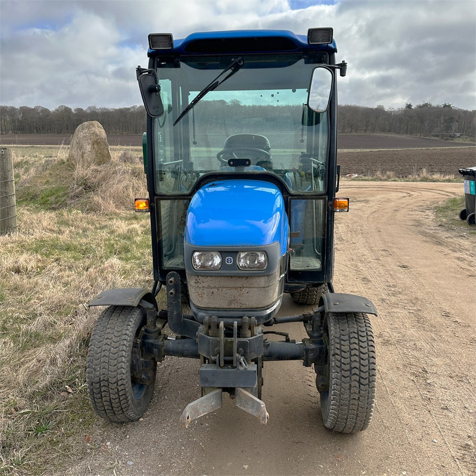 New Holland TC27D finansal kiralama New Holland TC27D: fotoğraf 9