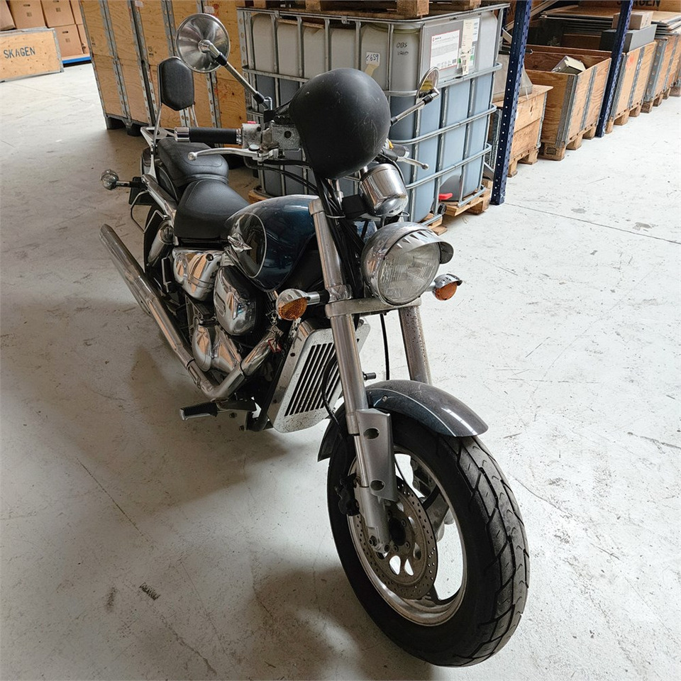 Motosiklet Suzuki Marauder VZ 800: fotoğraf 7 Motosiklet Suzuki Marauder VZ 800: fotoğraf 7