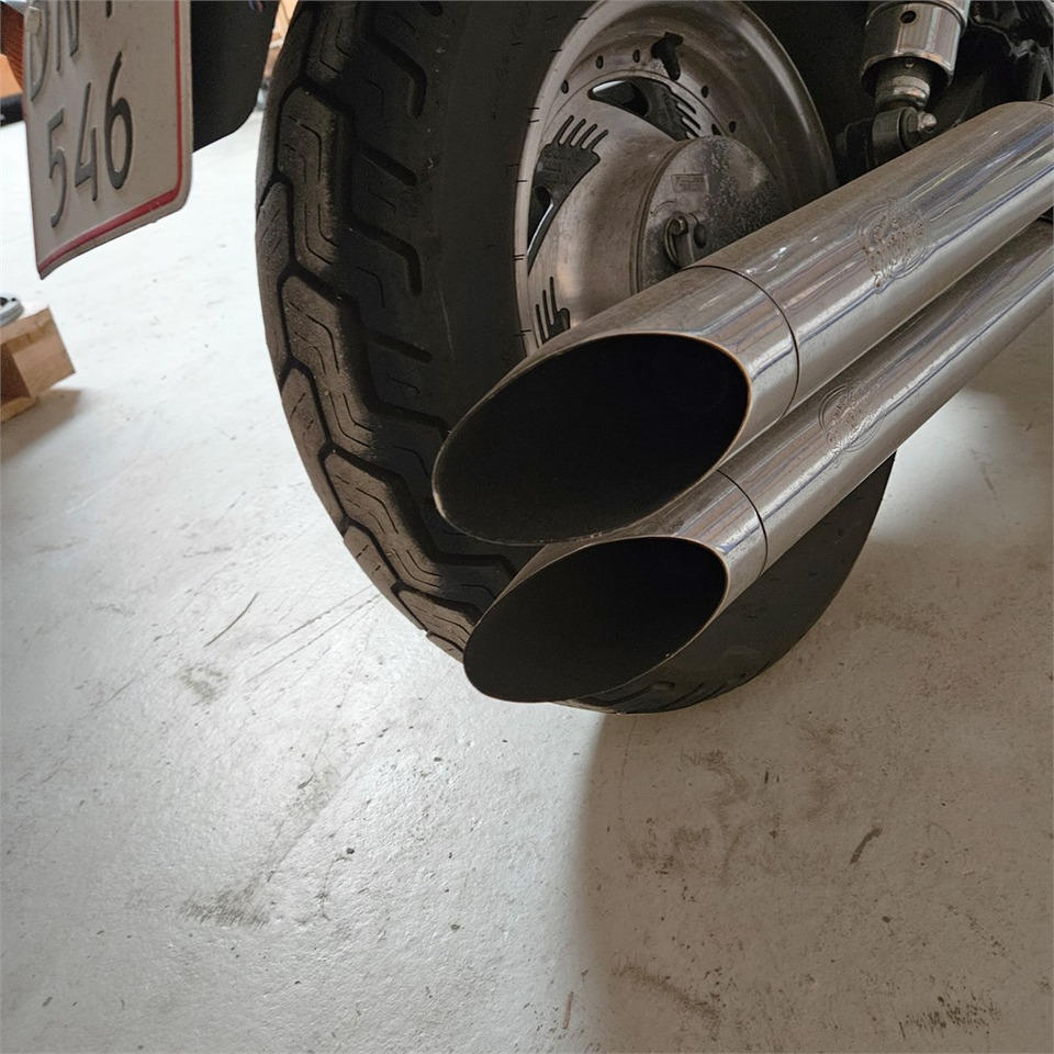 Motosiklet Suzuki Marauder VZ 800: fotoğraf 27 Motosiklet Suzuki Marauder VZ 800: fotoğraf 27