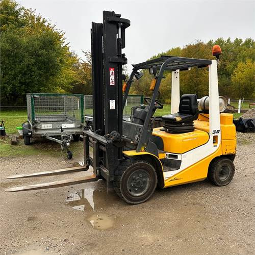 TCM FG30 T6H - Forklift: fotoğraf 2 TCM FG30 T6H - Forklift: fotoğraf 2